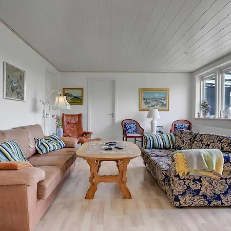 Holiday home I Stor Og Rummeligt Med God Plads Til Hele Familien Sj673 Thyboron