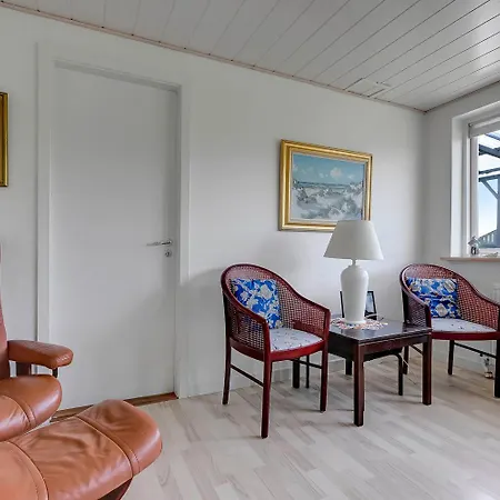Holiday home I Stor Og Rummeligt Med God Plads Til Hele Familien Sj673